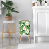 Retro 70s Floral Small Trash Can with Lid - Chamomile Flowers Green White